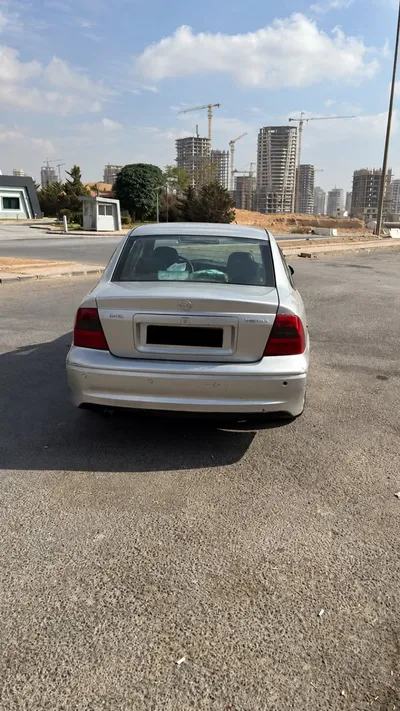 اوبل فيكترا 2001 - صورة 11