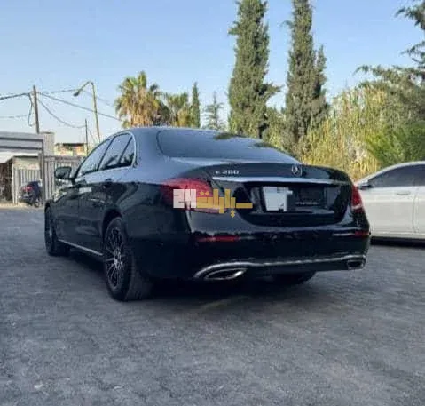 مرسيدس بنز الفئة C 2018 - صورة 2
