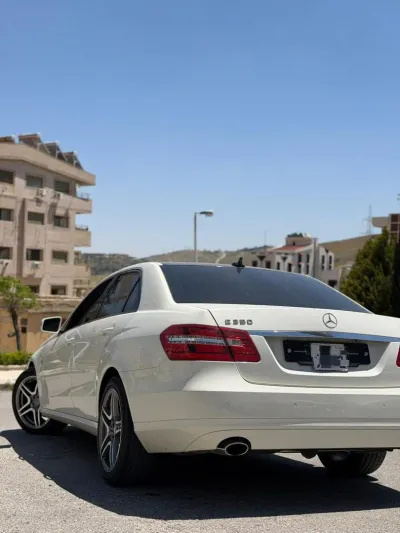 مرسيدس بنز الفئة E 2011 - صورة 8