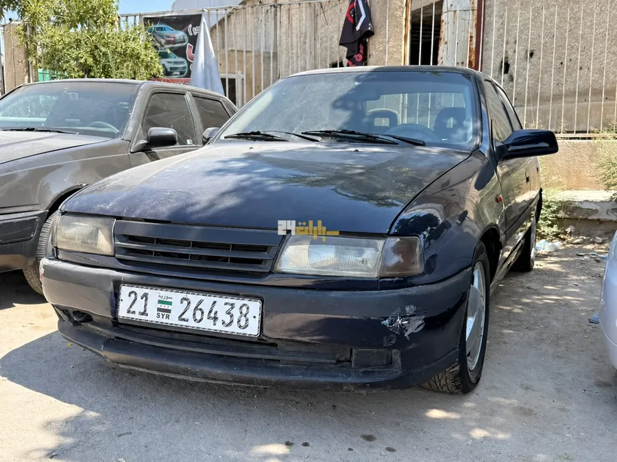 اوبل فيكترا 1994 - صورة 2