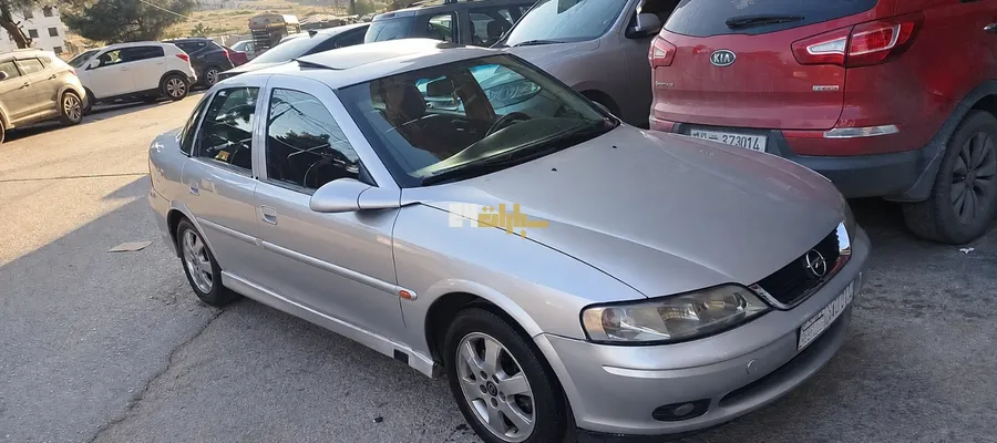 اوبل فيكترا 2002 - صورة 7