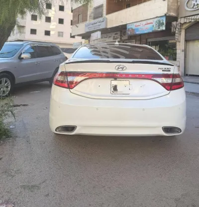هيونداي أزيرا 2011 - صورة 6