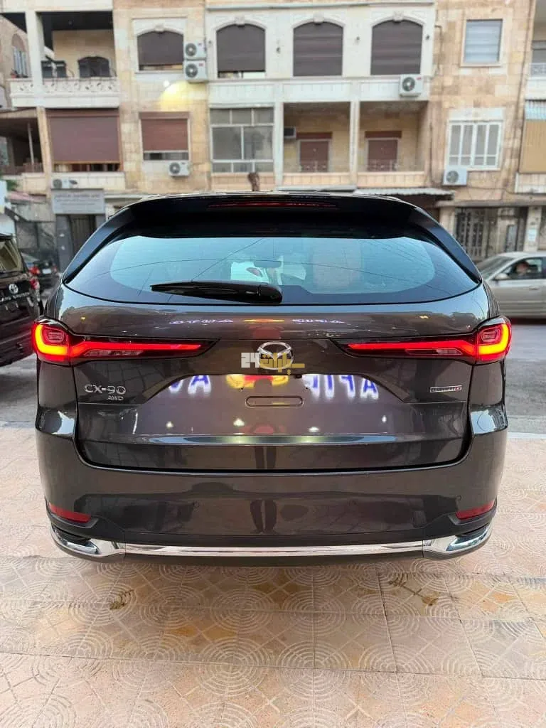 مازدا سي إكس 90 2025 - صورة 5