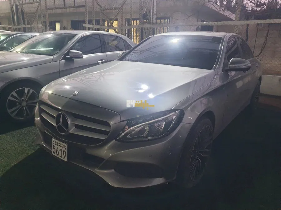 مرسيدس بنز الفئة C 2016 - صورة 3