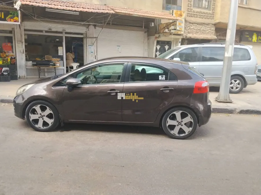 كيا ريو 2013 - صورة 1