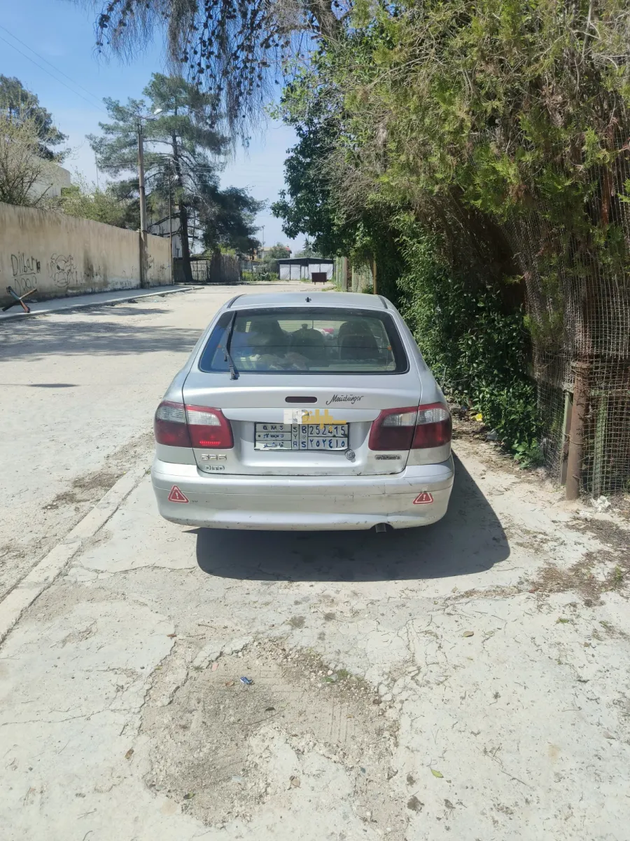 مازدا 121 2001 - صورة 4