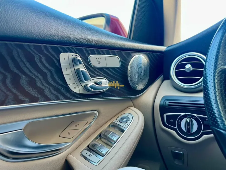 مرسيدس بنز GLC 2019 - صورة 13
