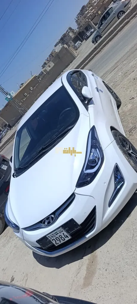 هيونداي إيلانترا 2015 - صورة 1