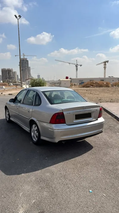 اوبل فيكترا 2001 - صورة 10