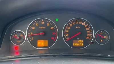 اوبل فيكترا 2004 - صورة 12