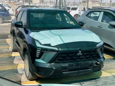 ميتسوبيشي أوتلاندر 2025 - صورة 8