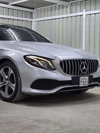 مرسيدس بنز الفئة E 2017 - صورة 9
